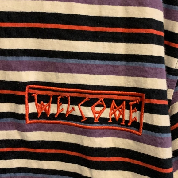 Welcome T shirt - Picture 2 of 3